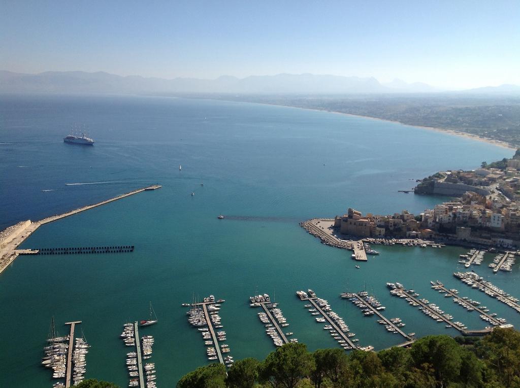 Casa Chiarenza Hotel Castellammare del Golfo Buitenkant foto